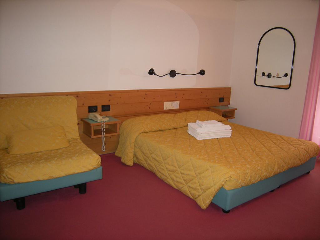 Albergo Pozzole Stava Exterior foto